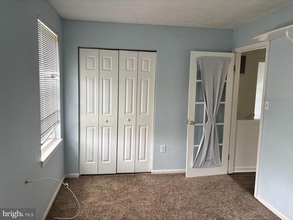 4112 BROADBILL DR