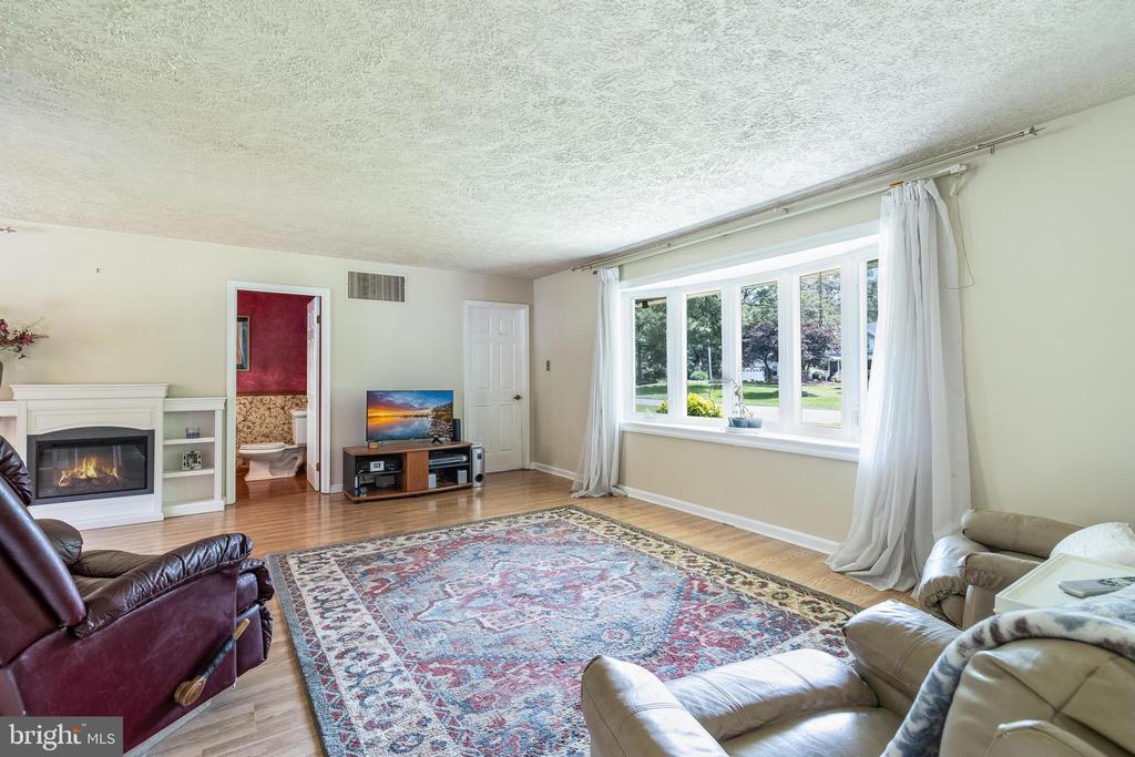 10907 TIMOTHY COURT