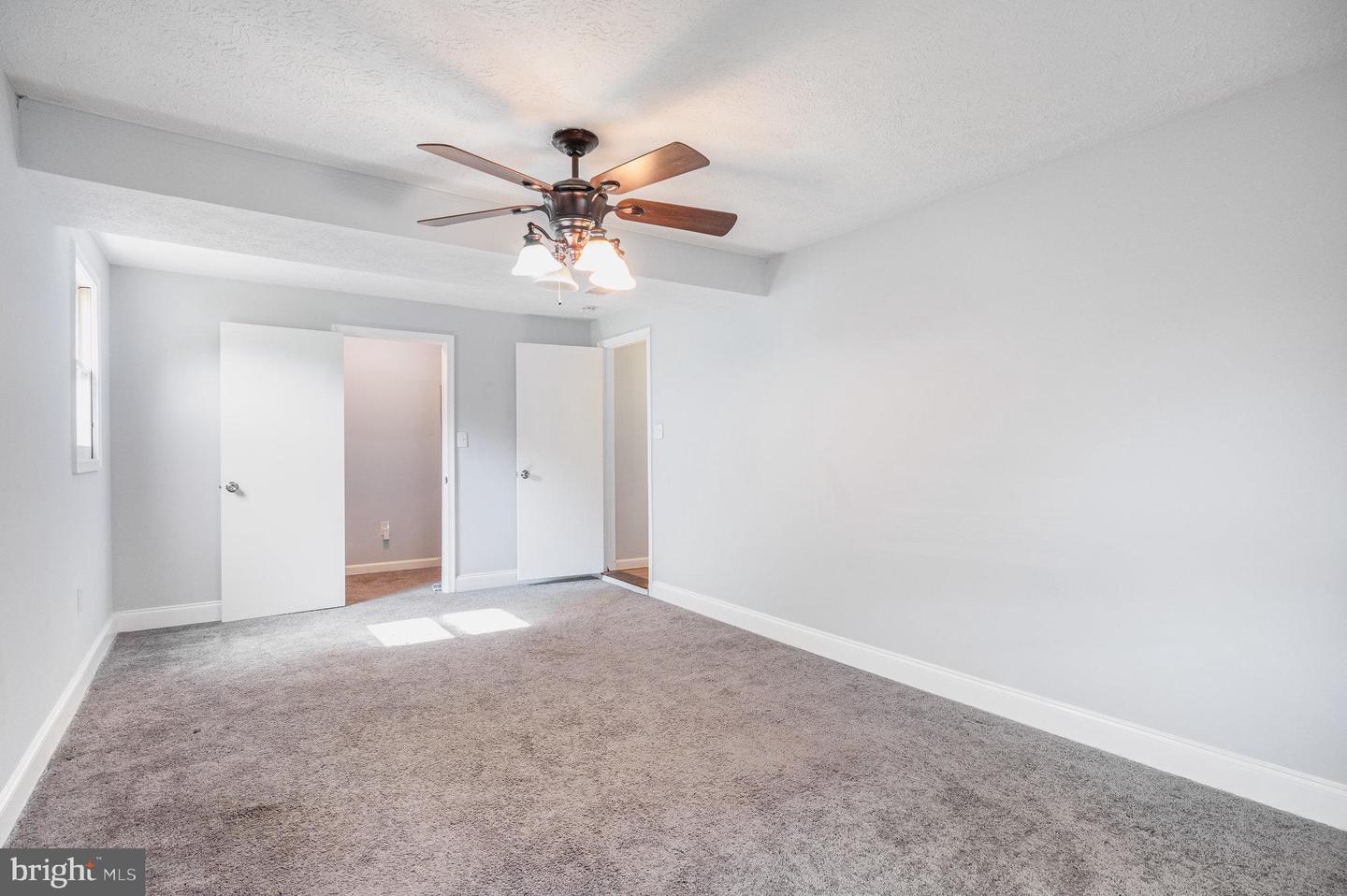 119 Jefferson Rd