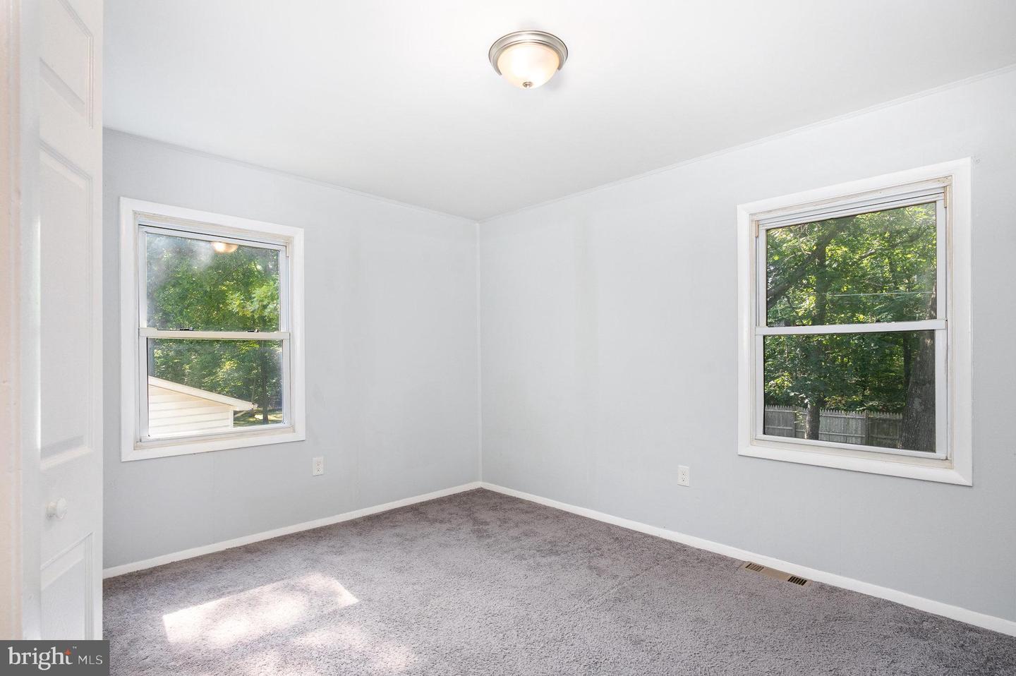 119 Jefferson Rd