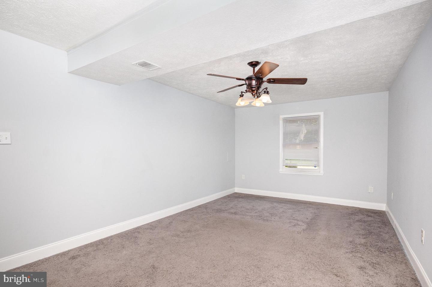 119 Jefferson Rd