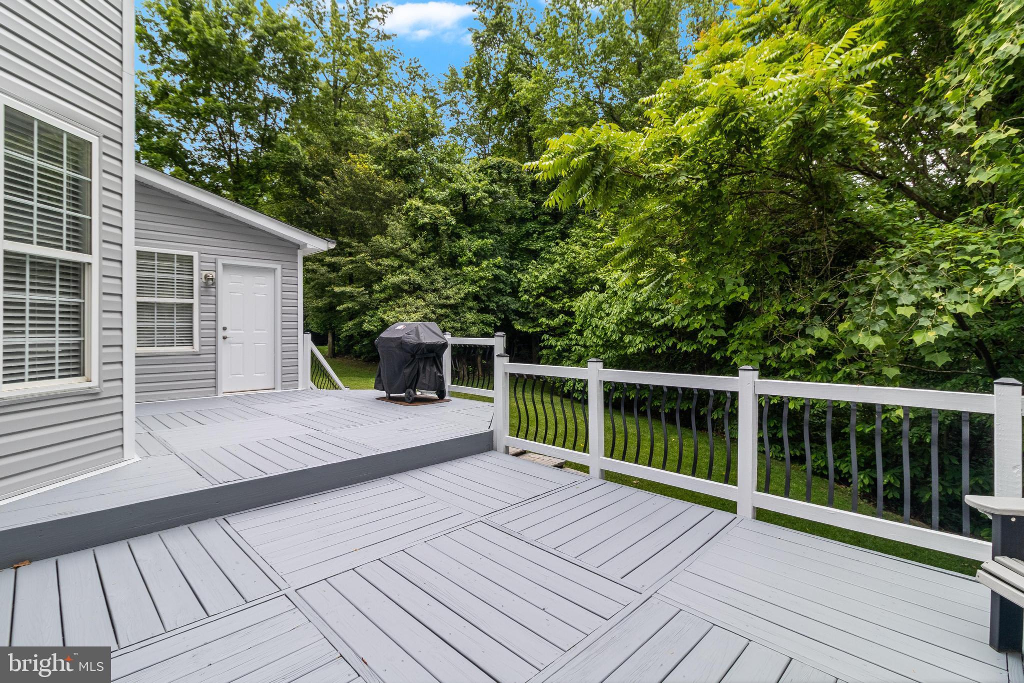 6422 HARD BARGAIN CIRCLE