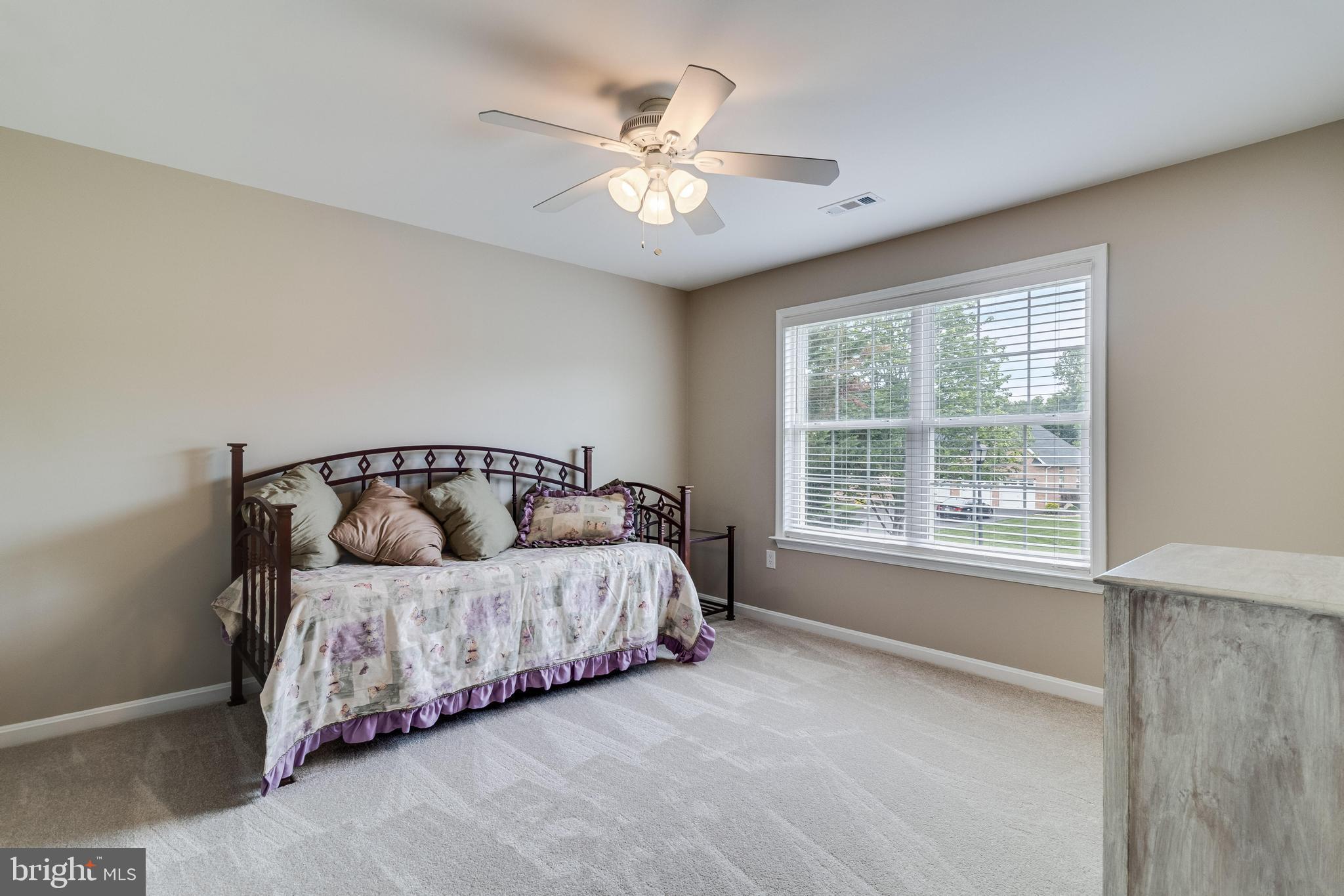 6422 HARD BARGAIN CIRCLE