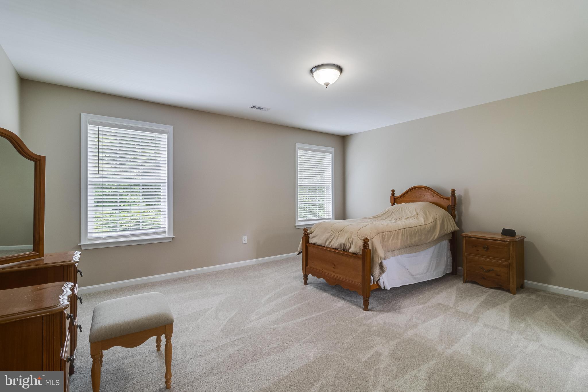 6422 HARD BARGAIN CIRCLE