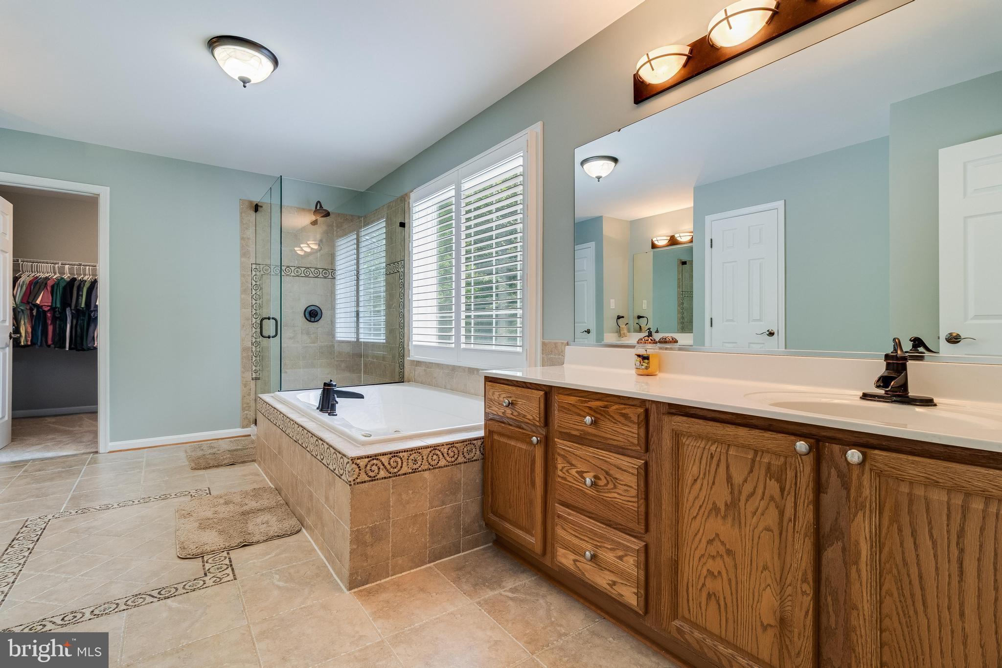 6422 HARD BARGAIN CIRCLE