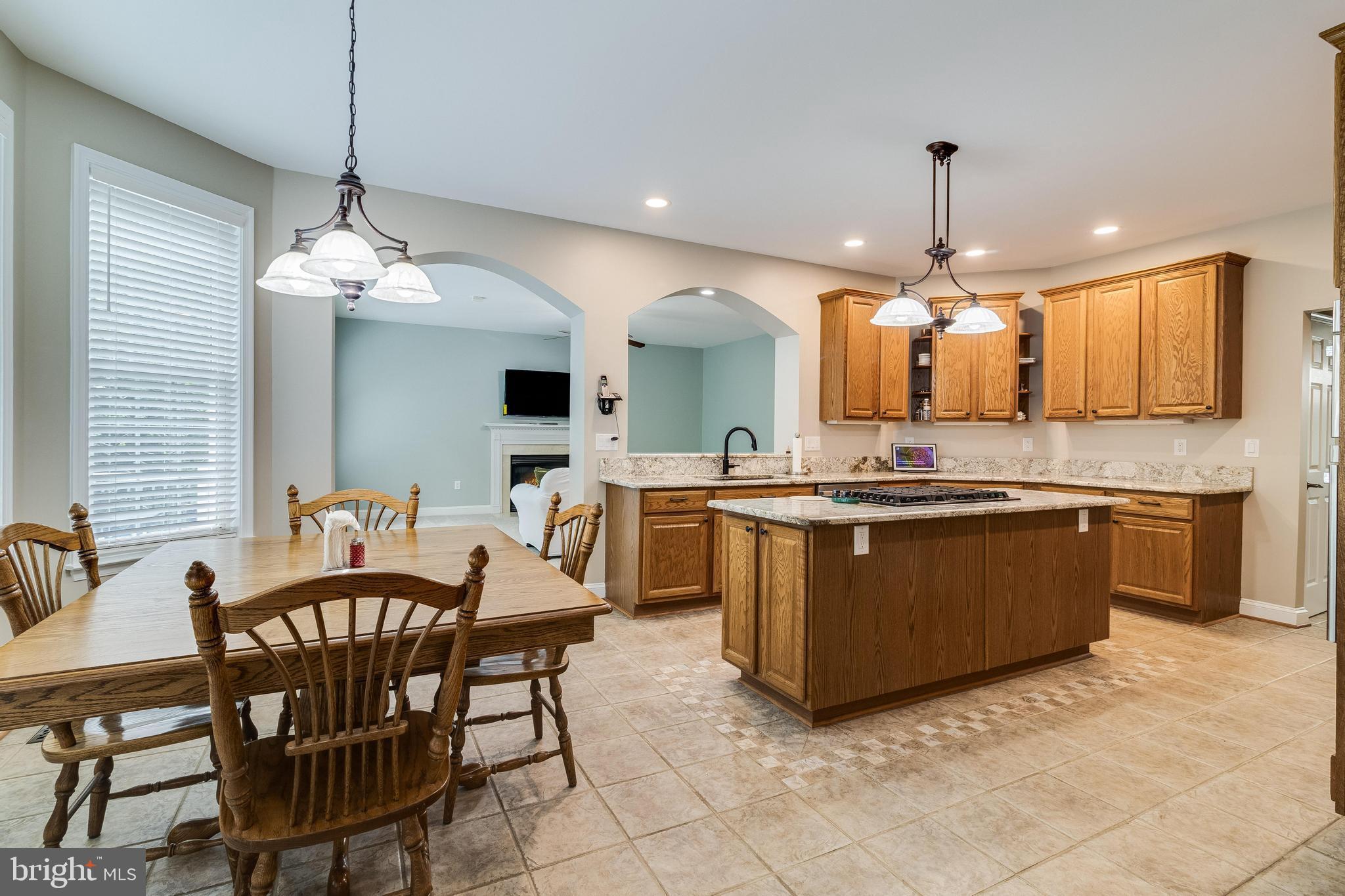 6422 HARD BARGAIN CIRCLE