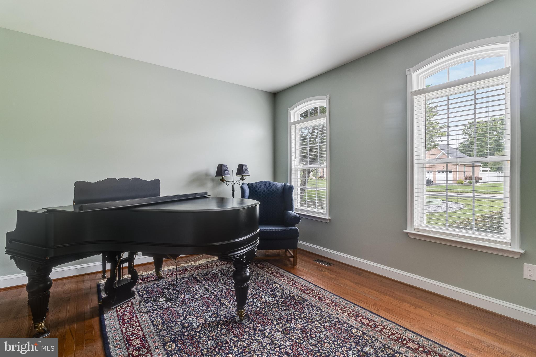 6422 HARD BARGAIN CIRCLE