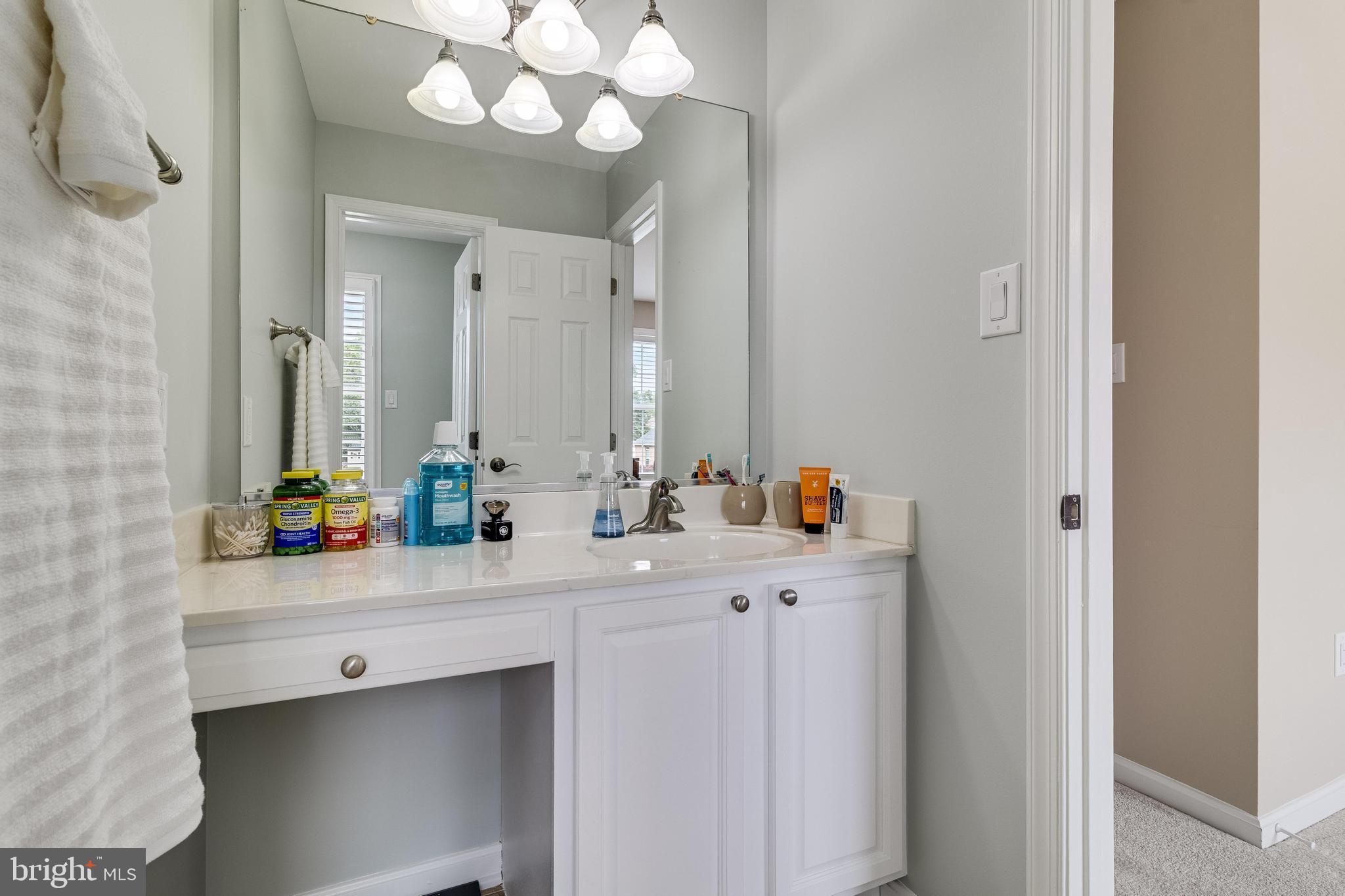 6422 HARD BARGAIN CIRCLE