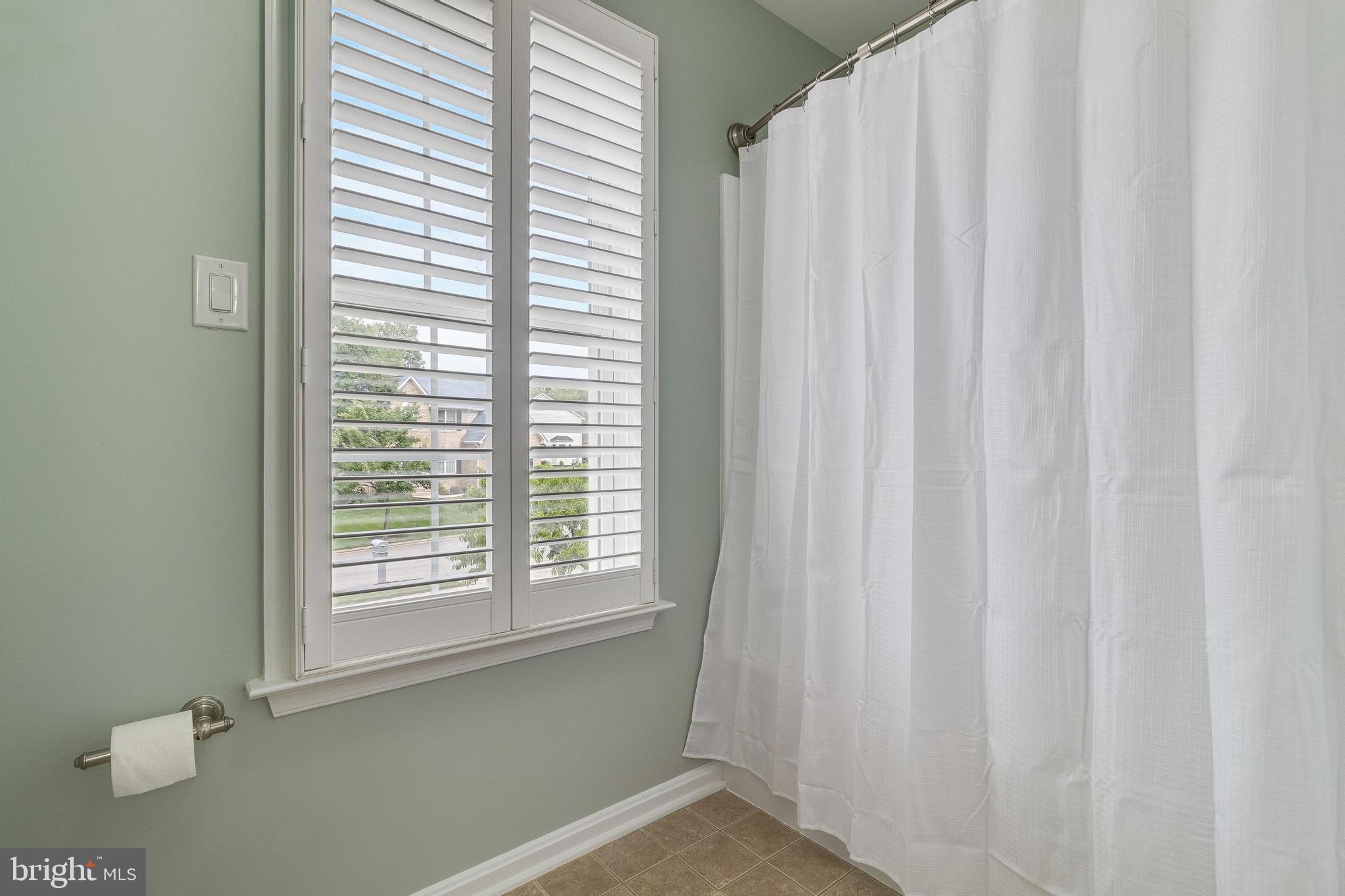 6422 HARD BARGAIN CIRCLE