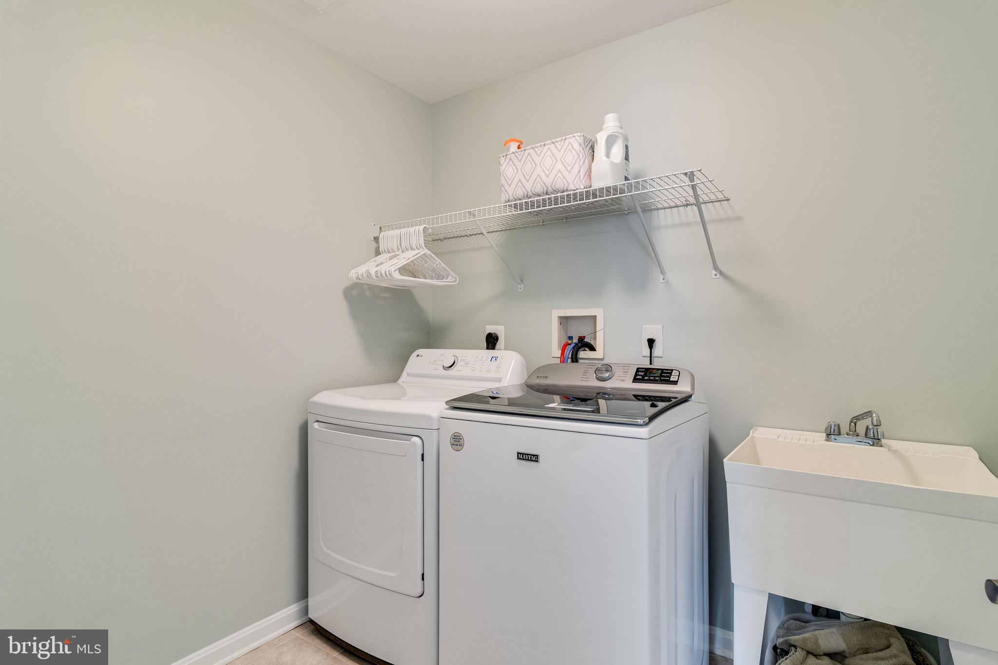 6422 HARD BARGAIN CIRCLE