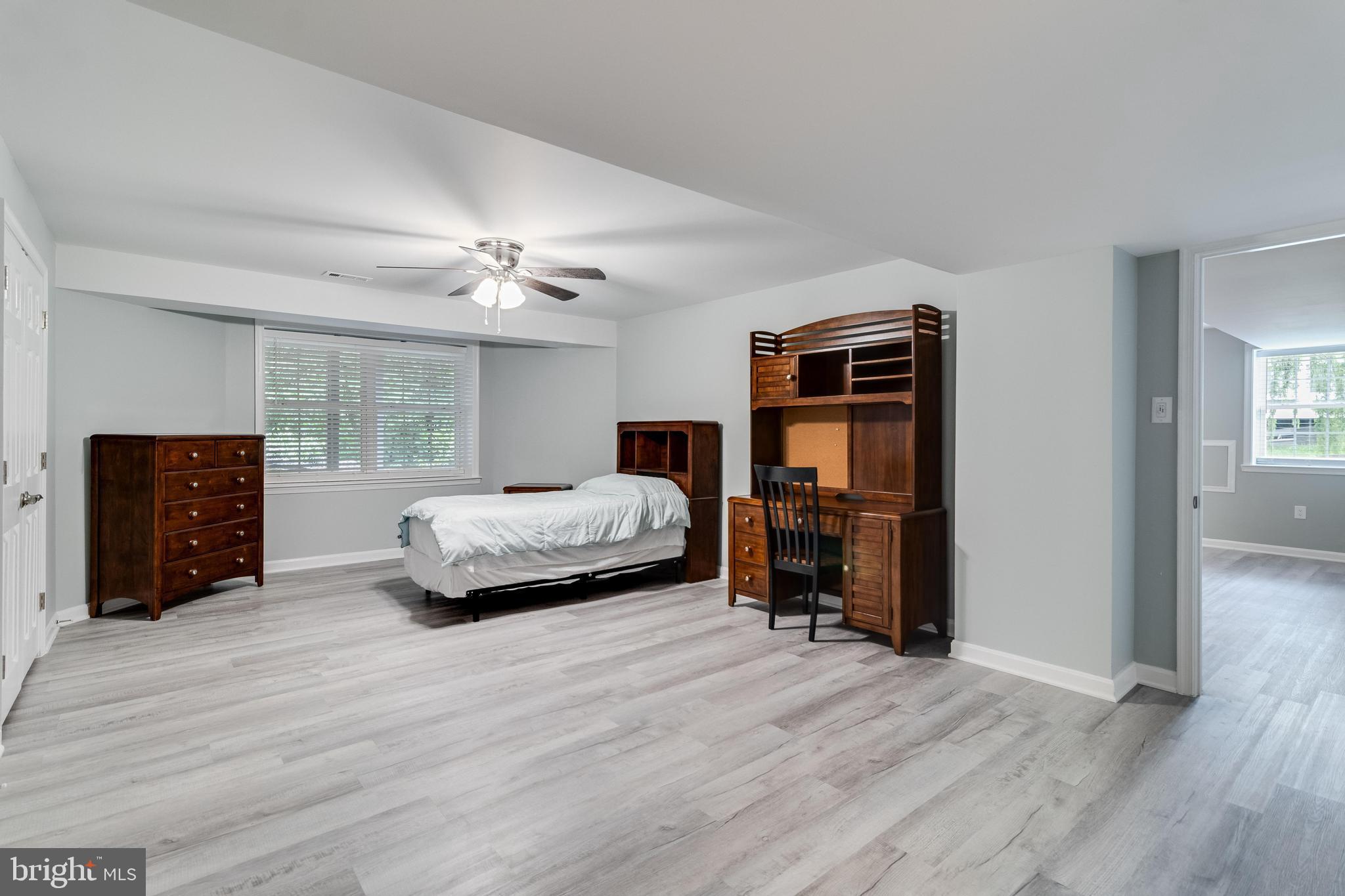 6422 HARD BARGAIN CIRCLE