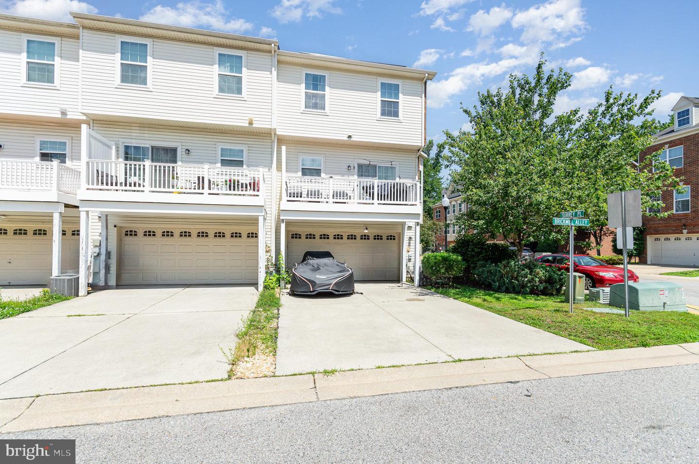 2872 Cameo Pl
