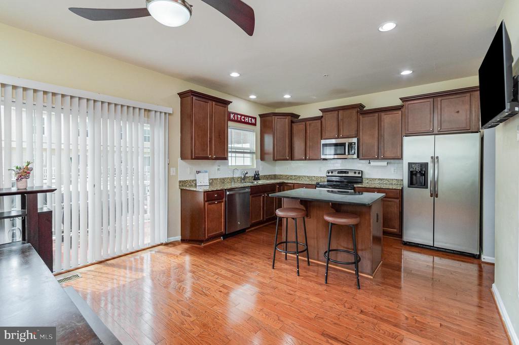 2872 Cameo Pl