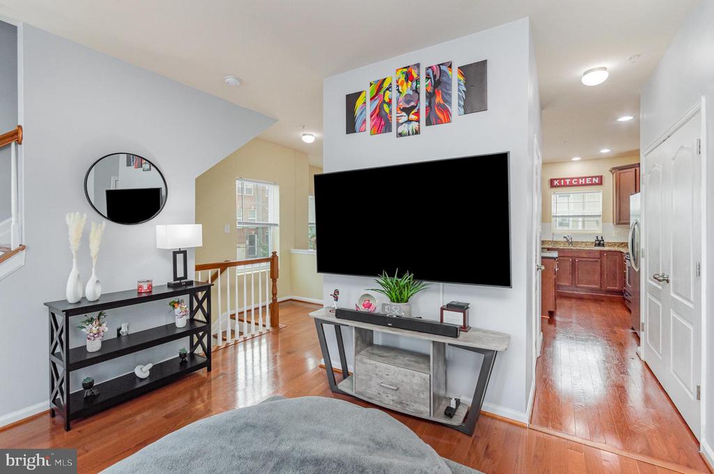 2872 Cameo Pl