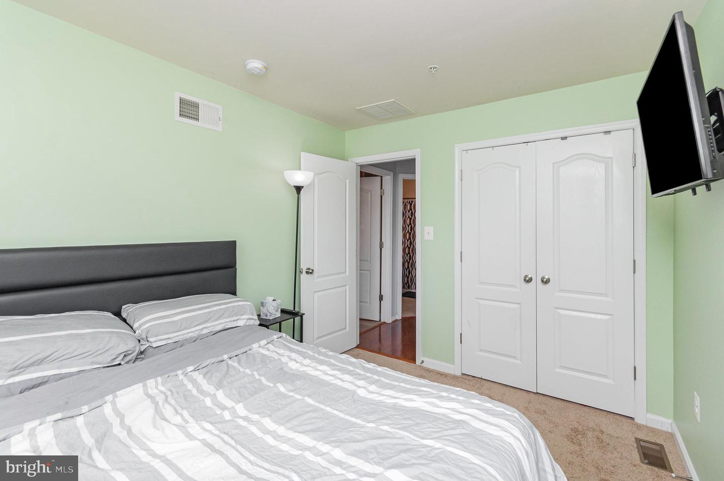2872 Cameo Pl