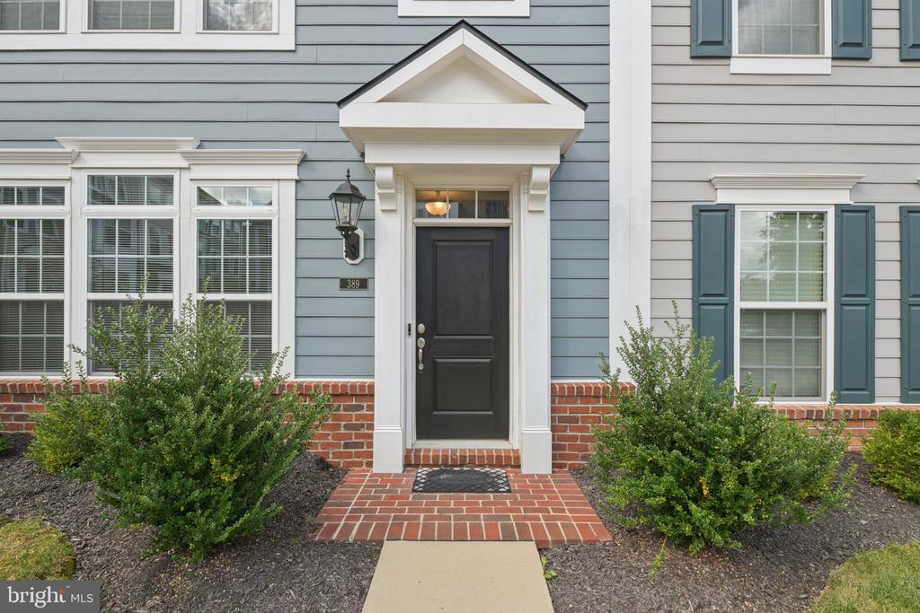 389 BUCKEYE CIRCLE