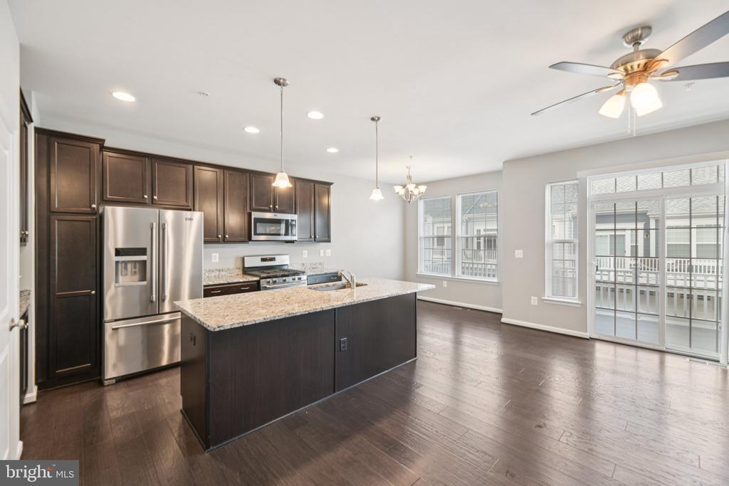 389 BUCKEYE CIRCLE
