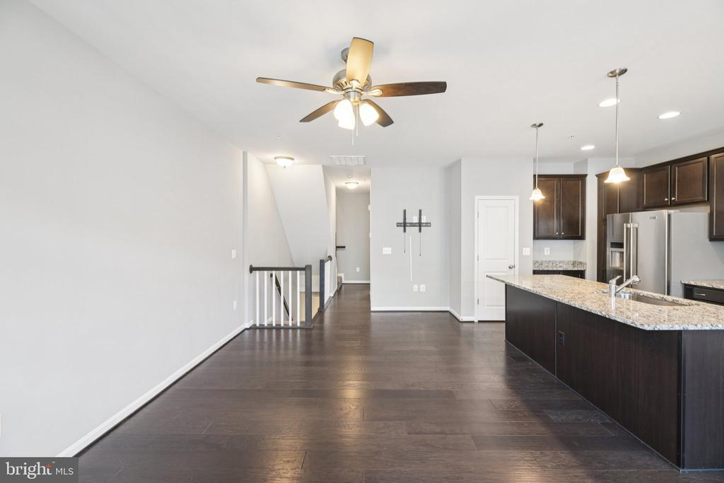 389 BUCKEYE CIRCLE