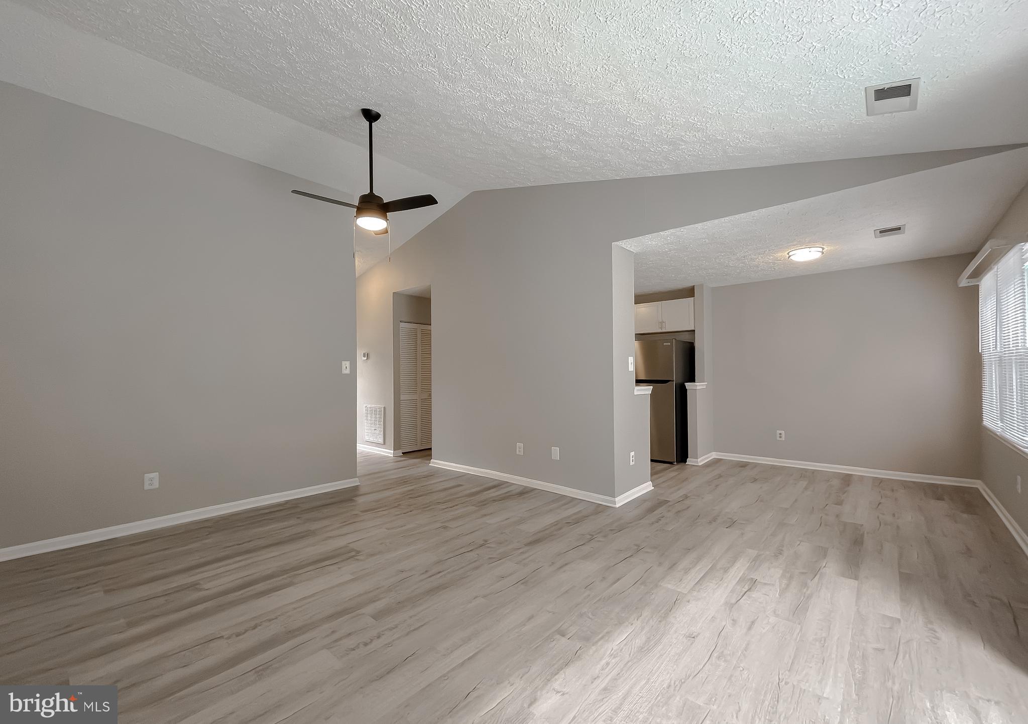 2287 VINE HILL COURT