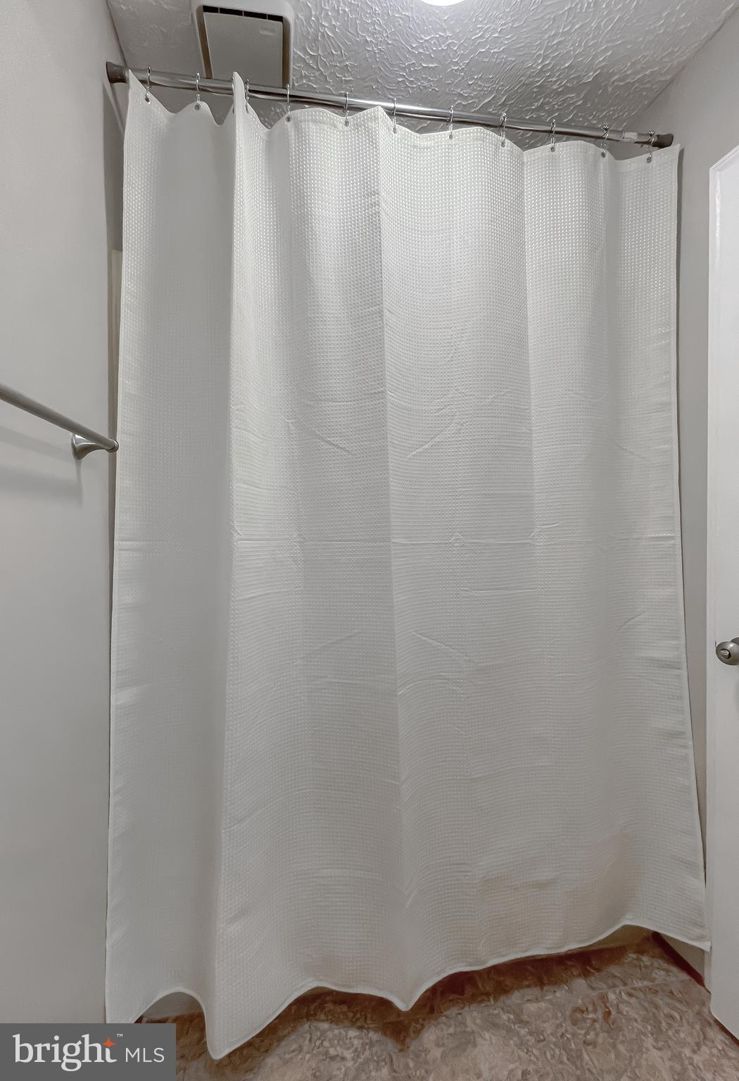 2287 VINE HILL COURT