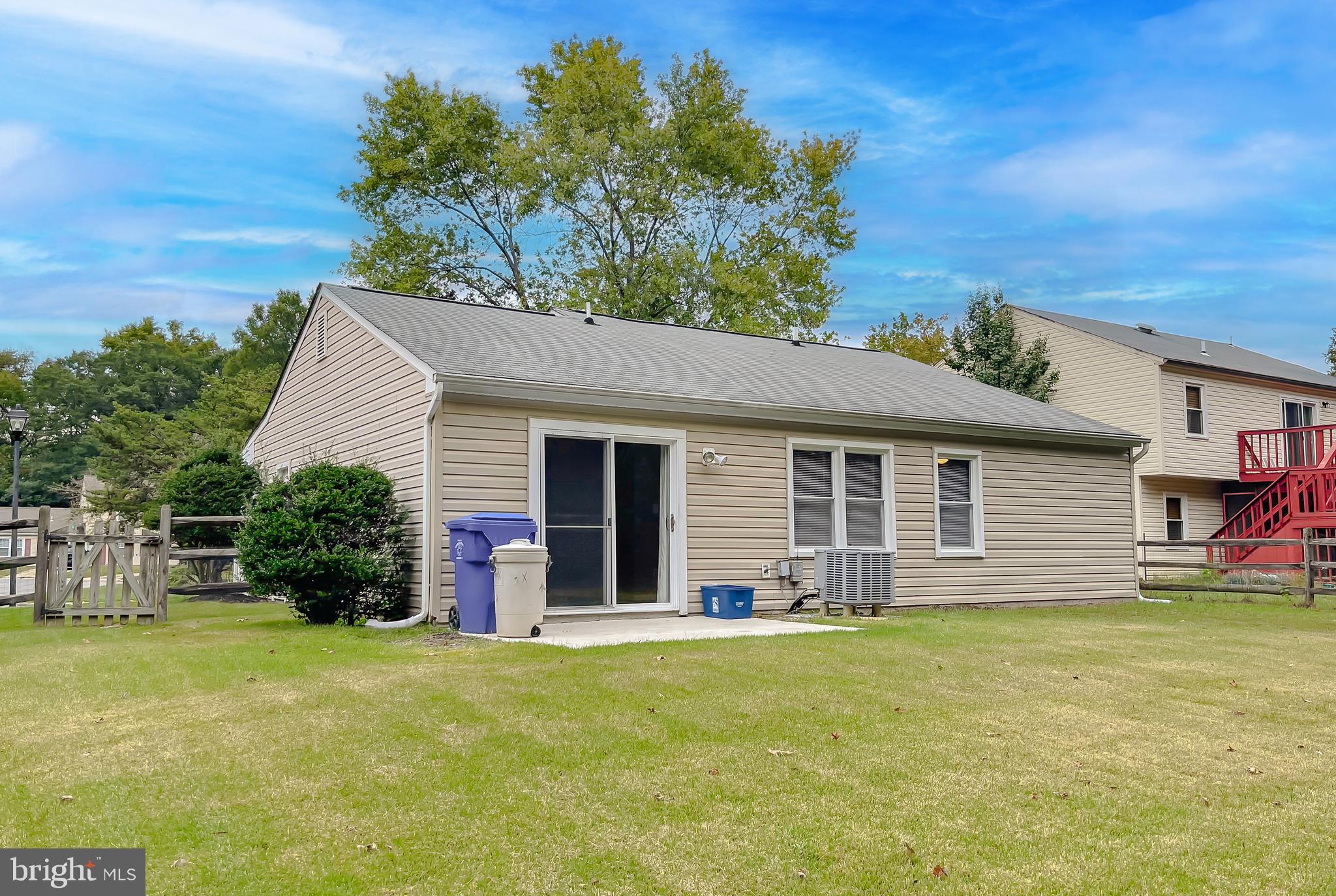 2287 VINE HILL COURT