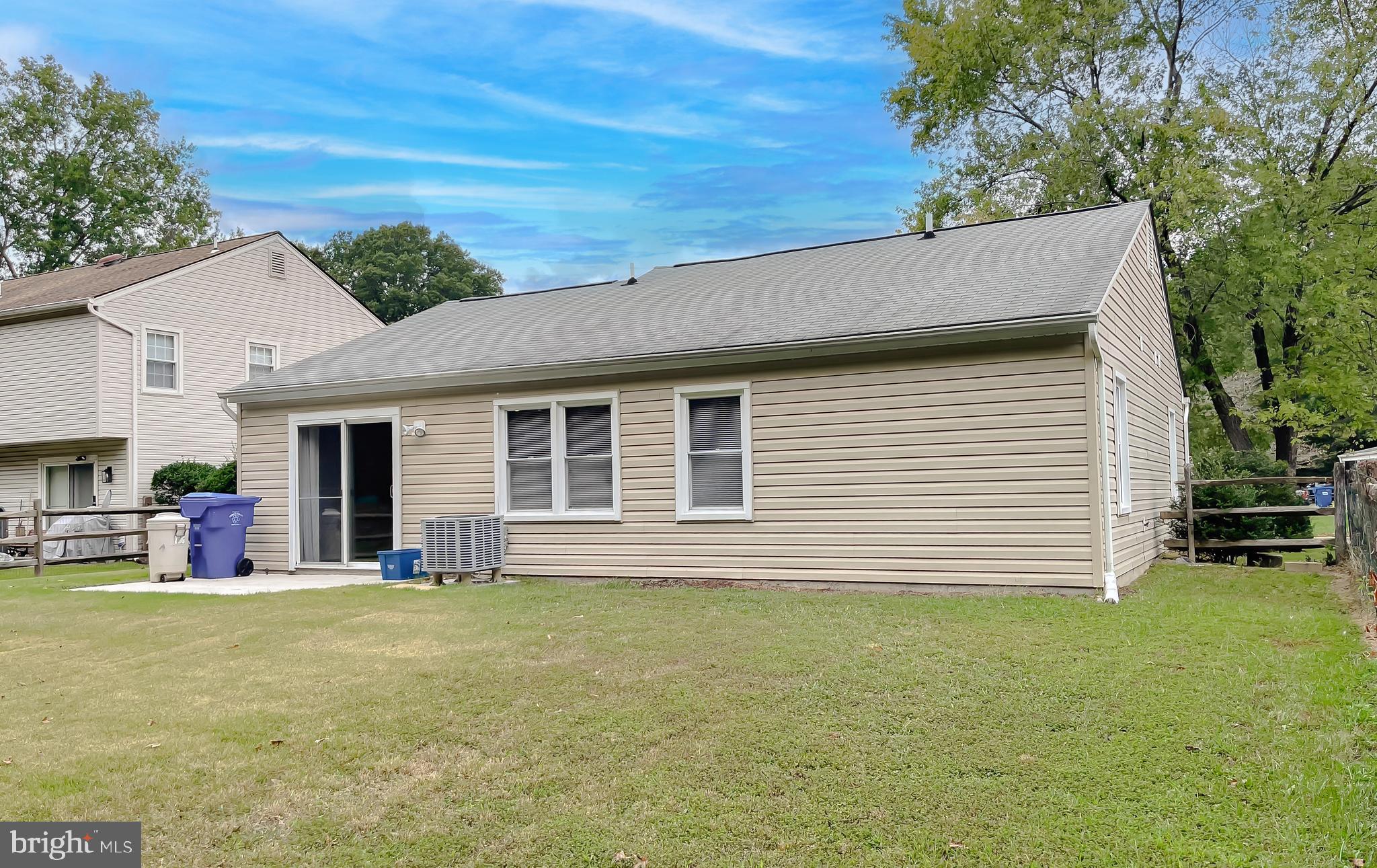 2287 VINE HILL COURT