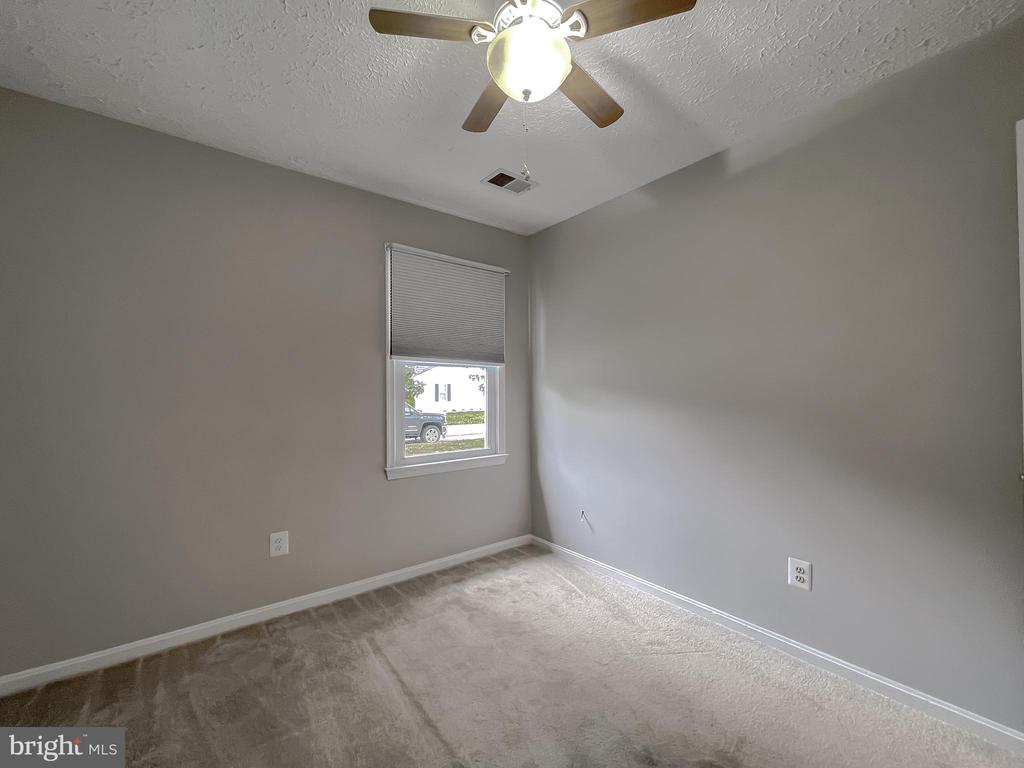 2287 VINE HILL COURT