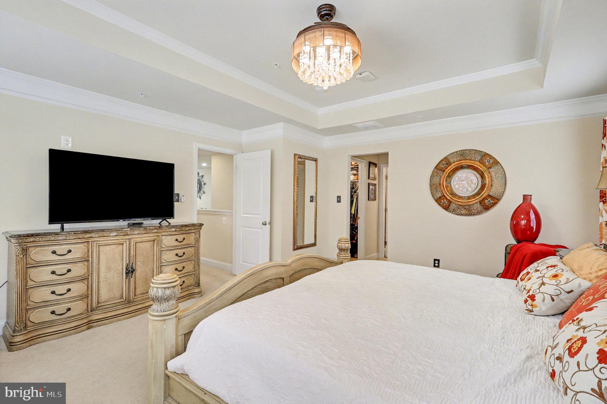 5405 DARLINGTON COURT