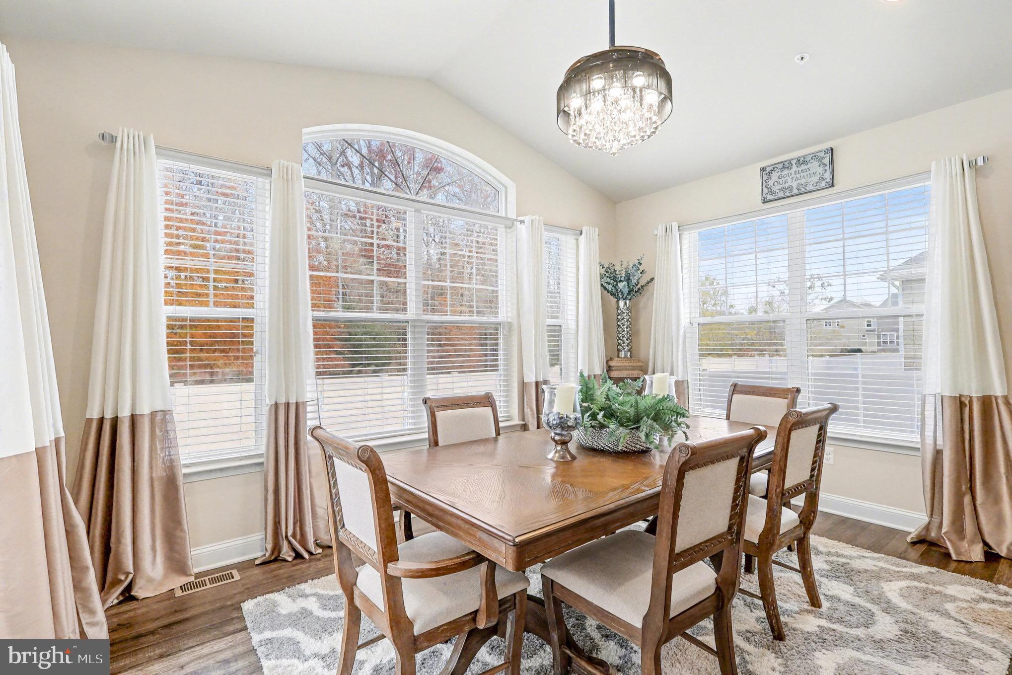 5405 DARLINGTON COURT