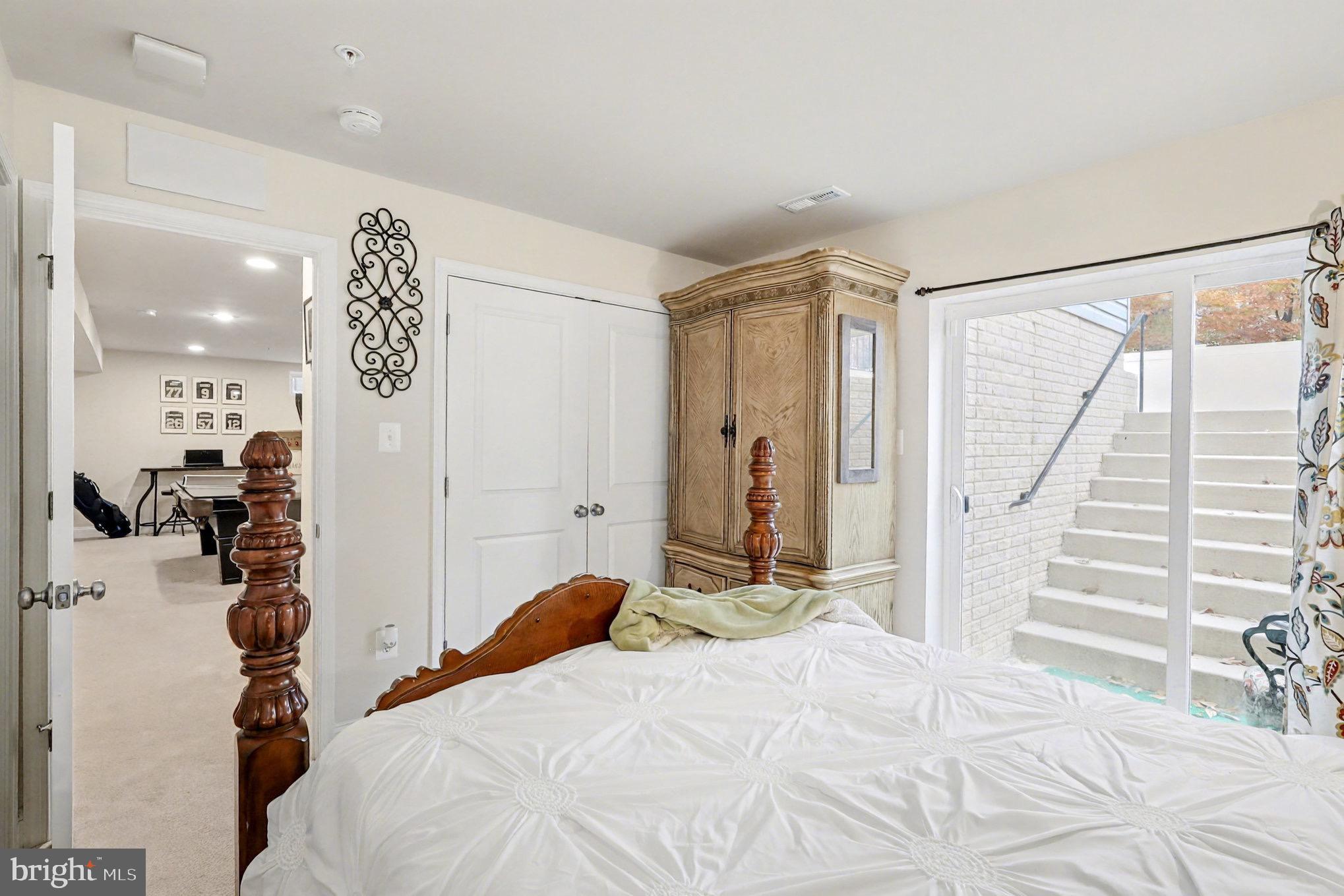 5405 DARLINGTON COURT