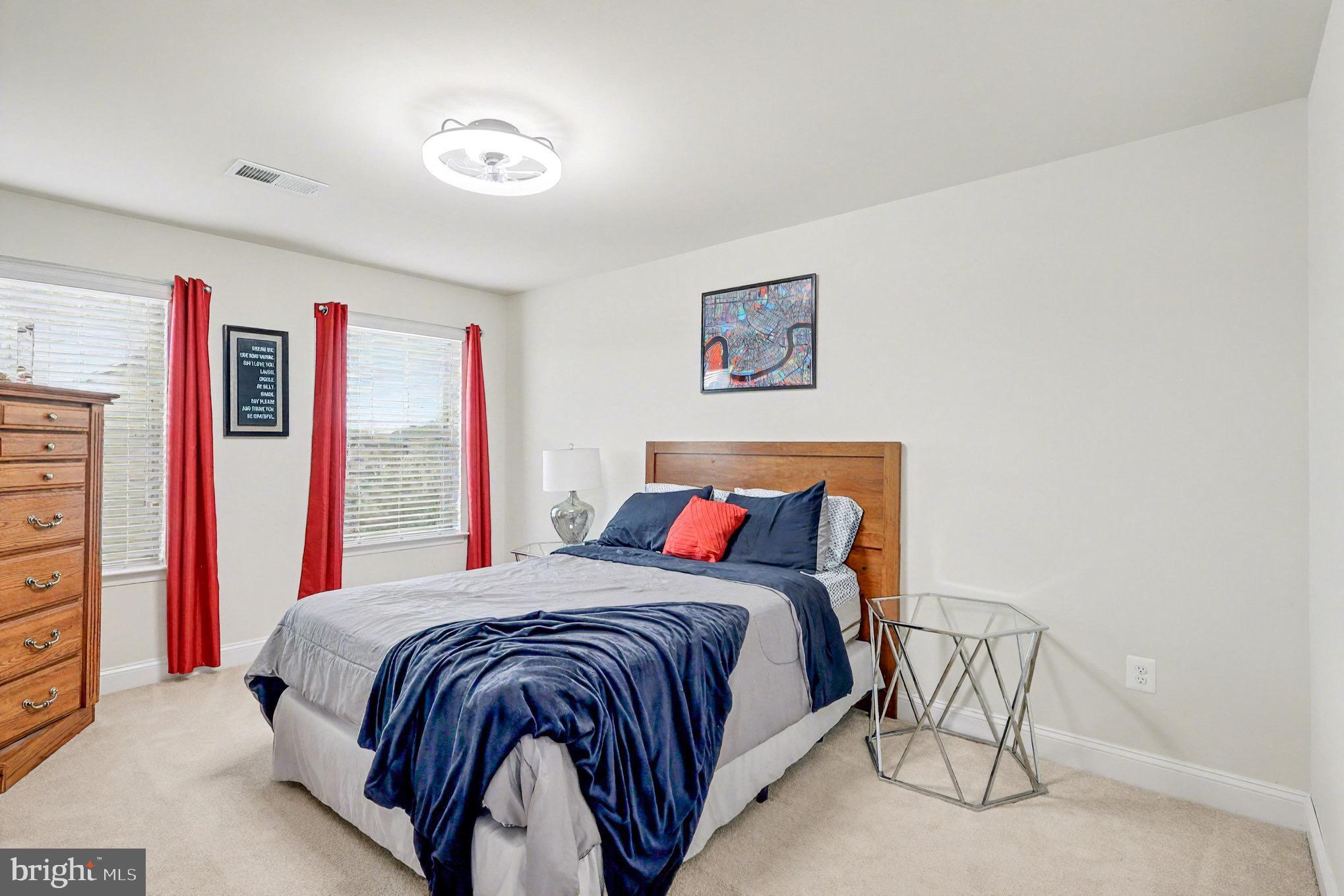 5405 DARLINGTON COURT