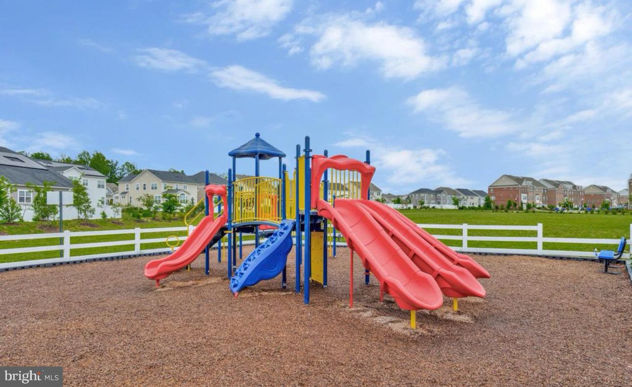 5405 DARLINGTON COURT