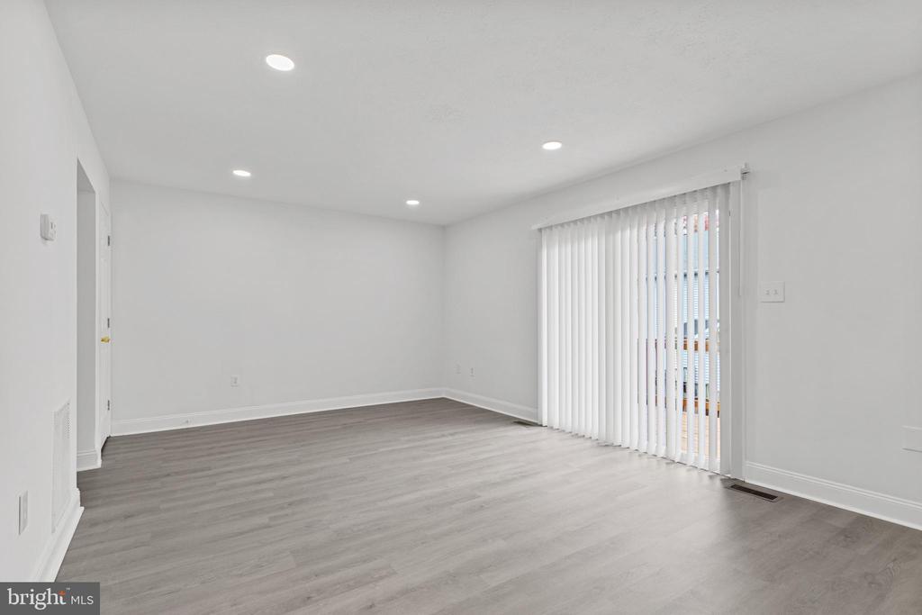 105 PALMETTO COURT
