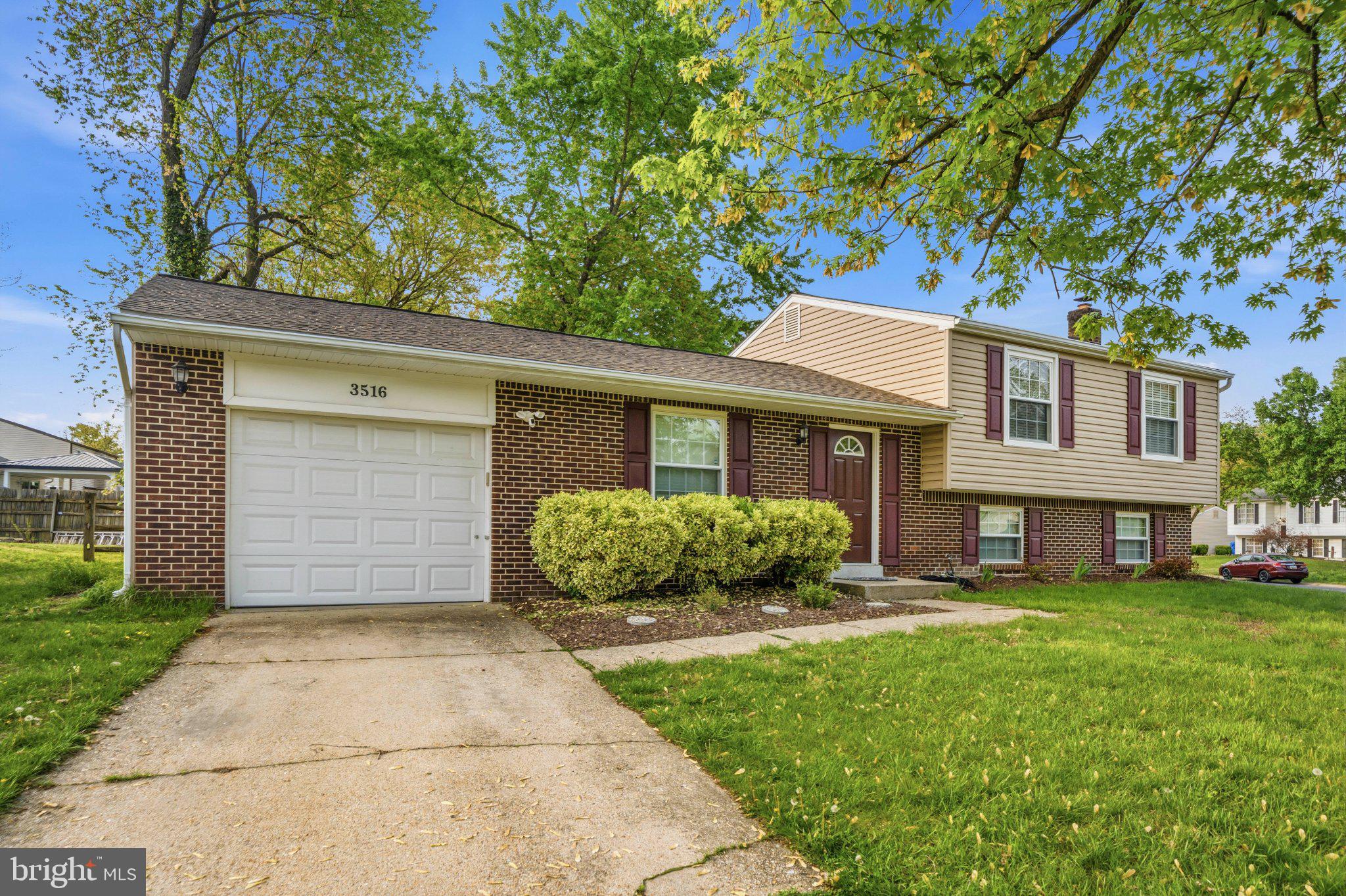 3516 NORWOOD COURT