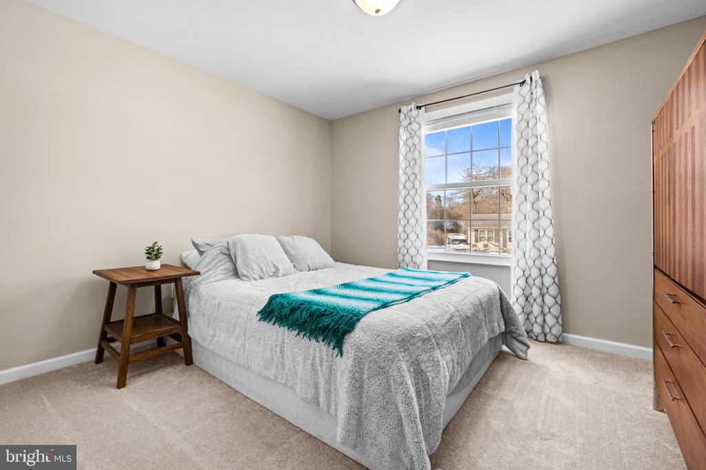 3516 NORWOOD COURT