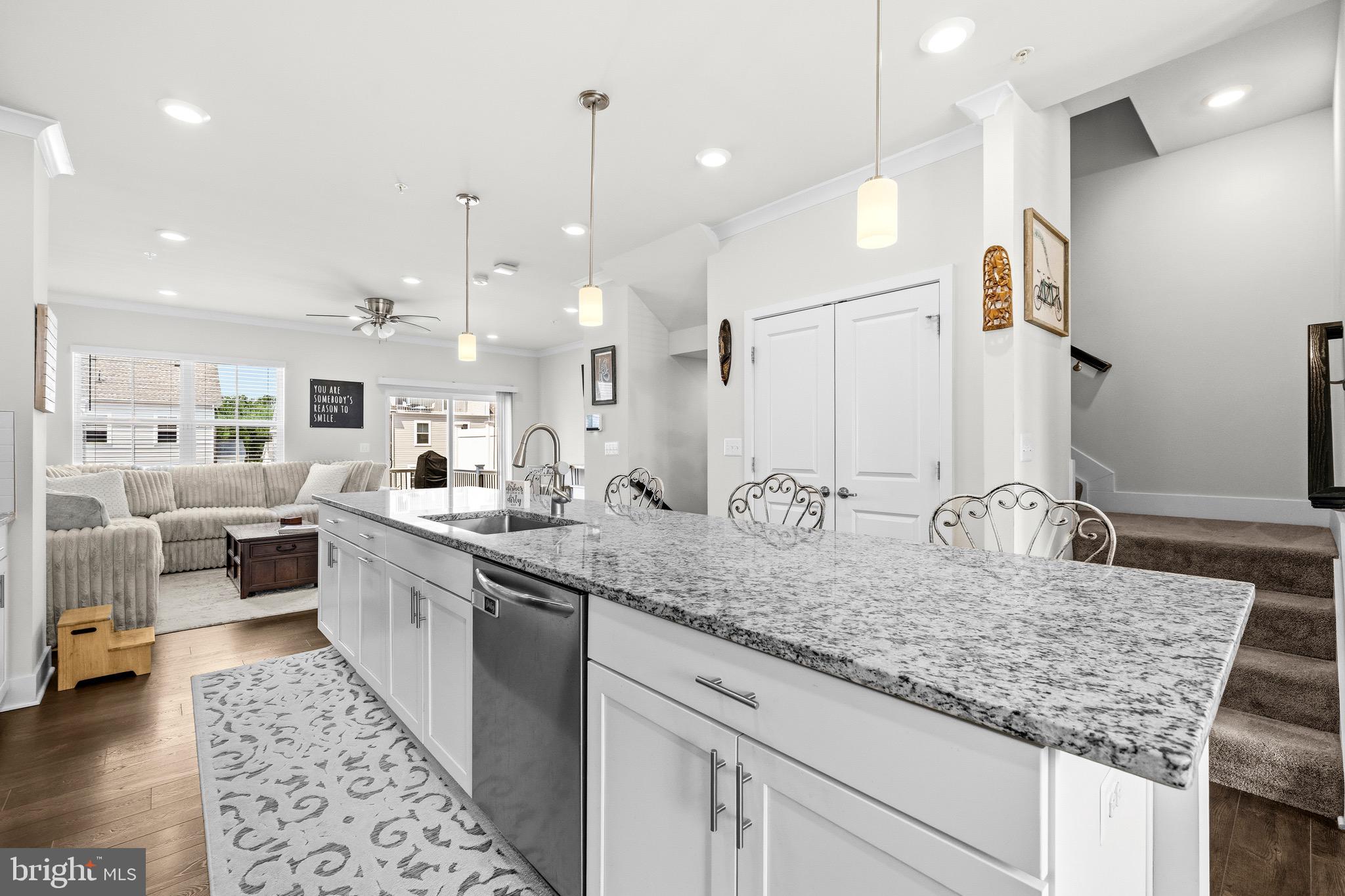 5809 JOHN KEATS PLACE