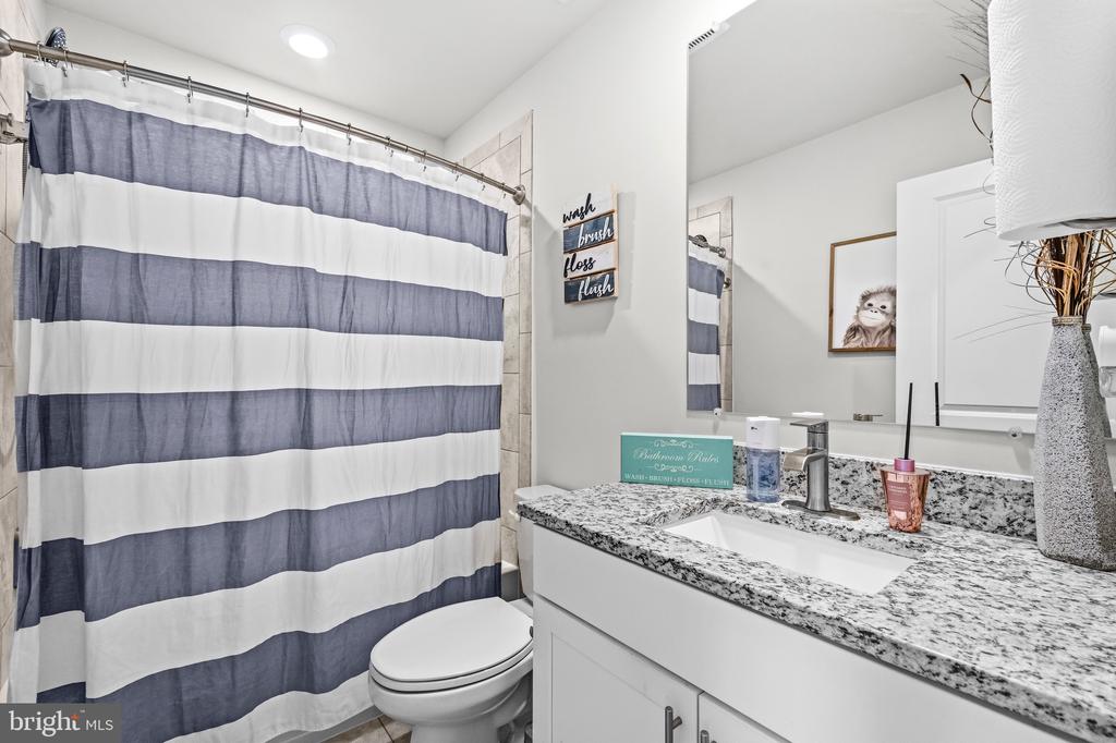 5809 JOHN KEATS PLACE