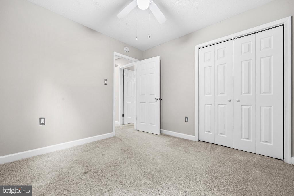 7090 MAXWELL DRIVE