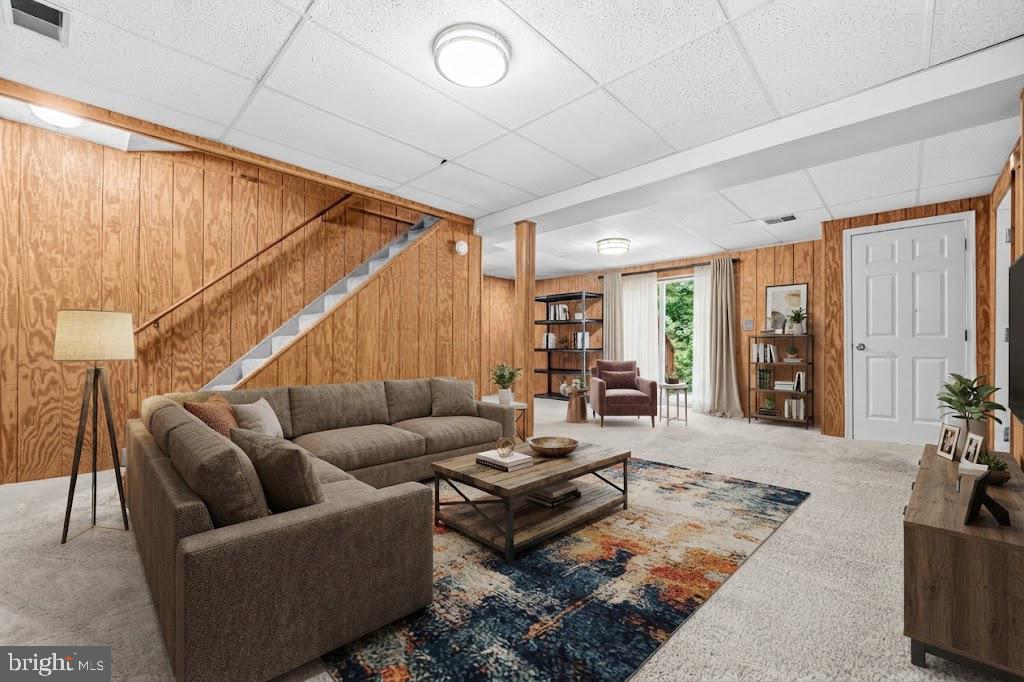 7090 MAXWELL DRIVE