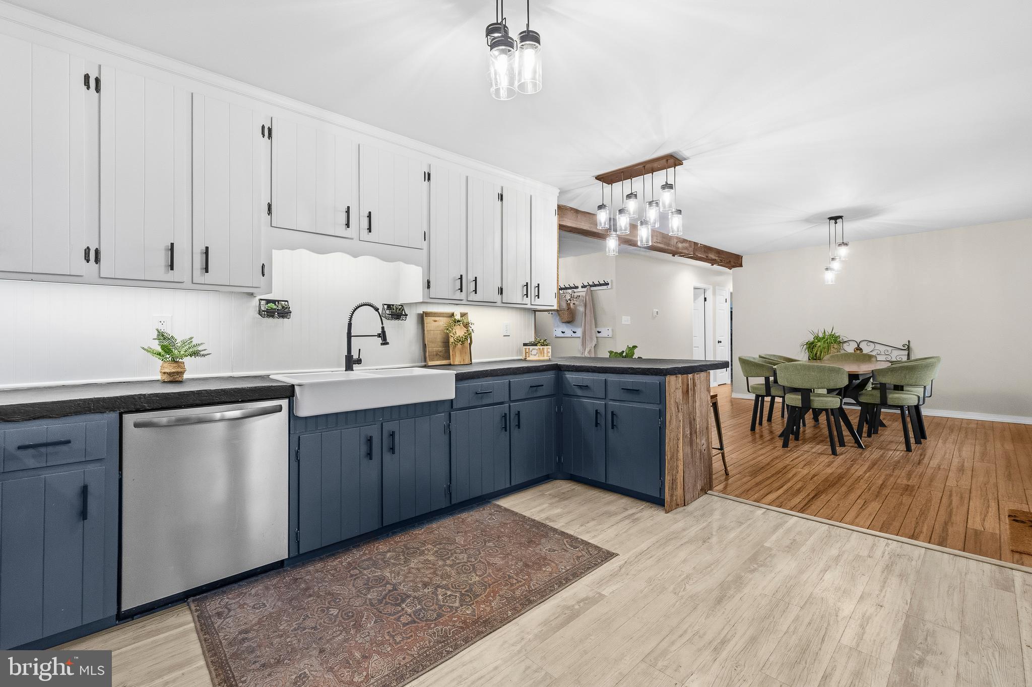 3505 TWINBROOK DRIVE