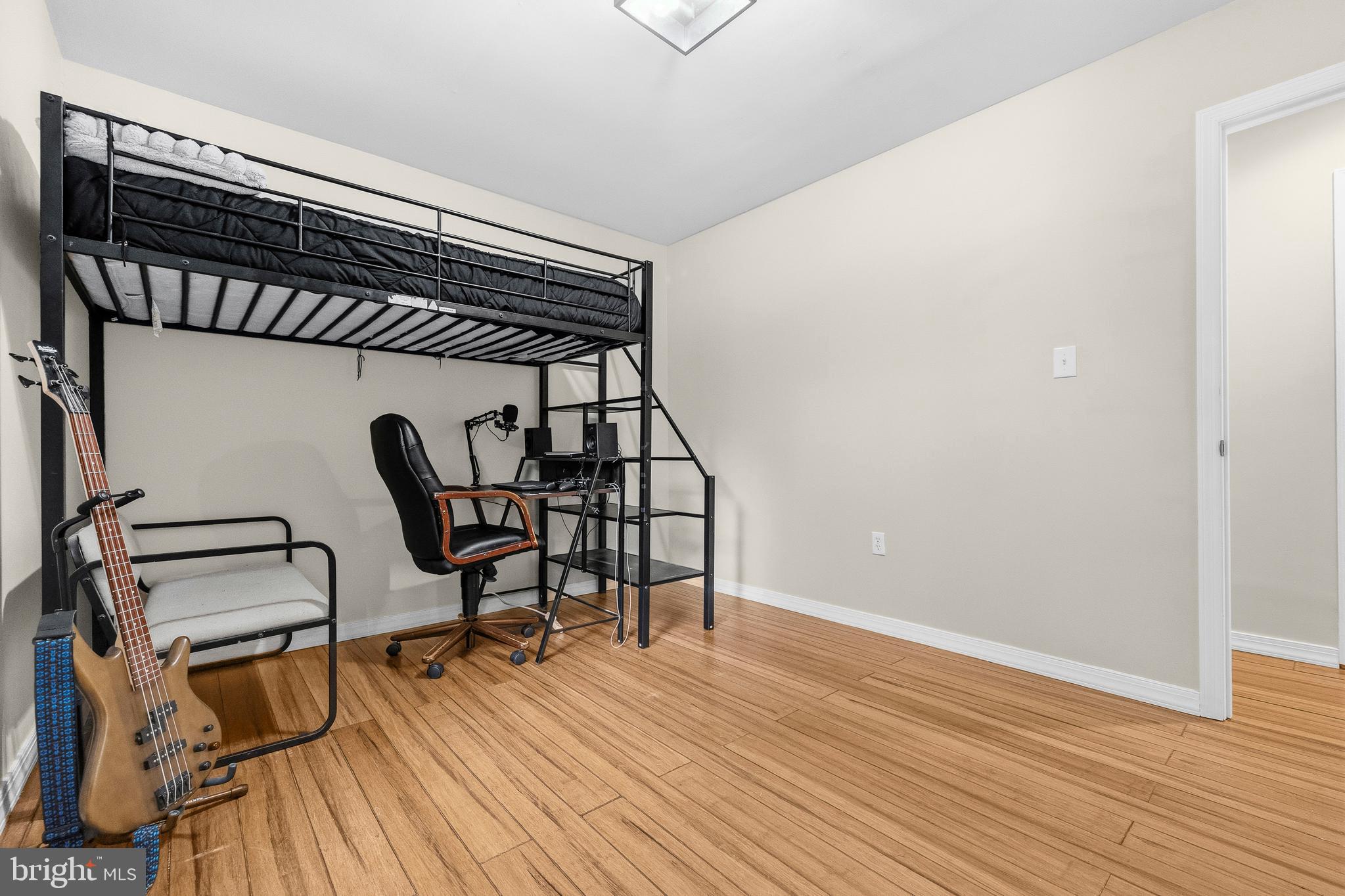 3505 TWINBROOK DRIVE