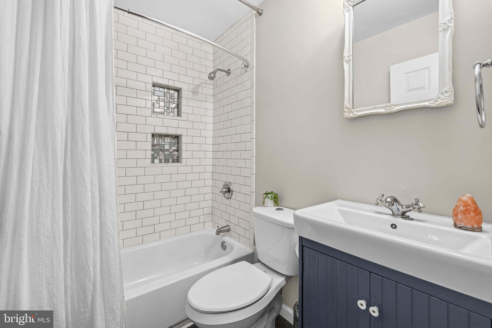 3505 TWINBROOK DRIVE
