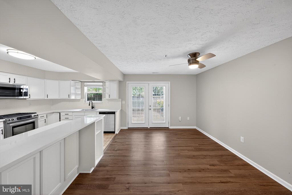5300 HALIBUT PLACE
