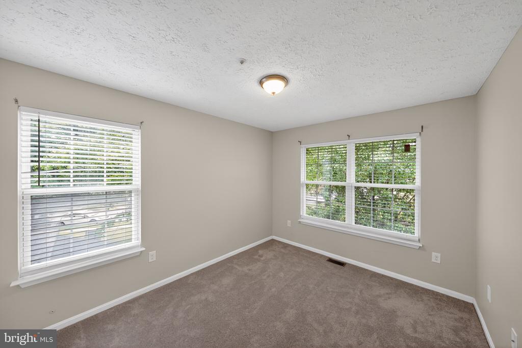 5300 HALIBUT PLACE