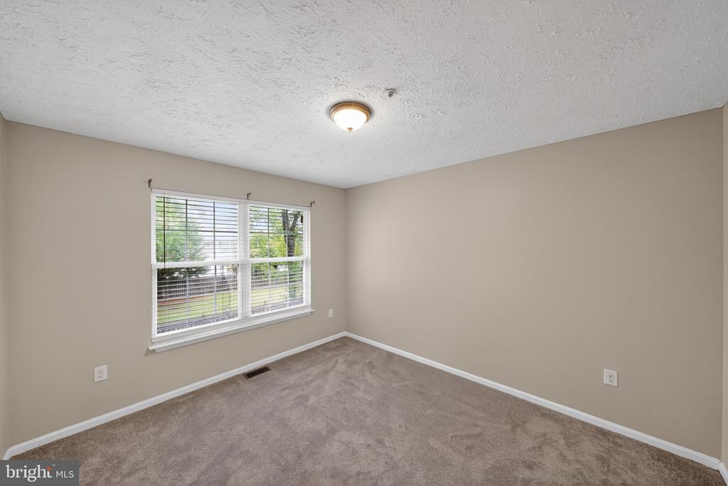 5300 HALIBUT PLACE