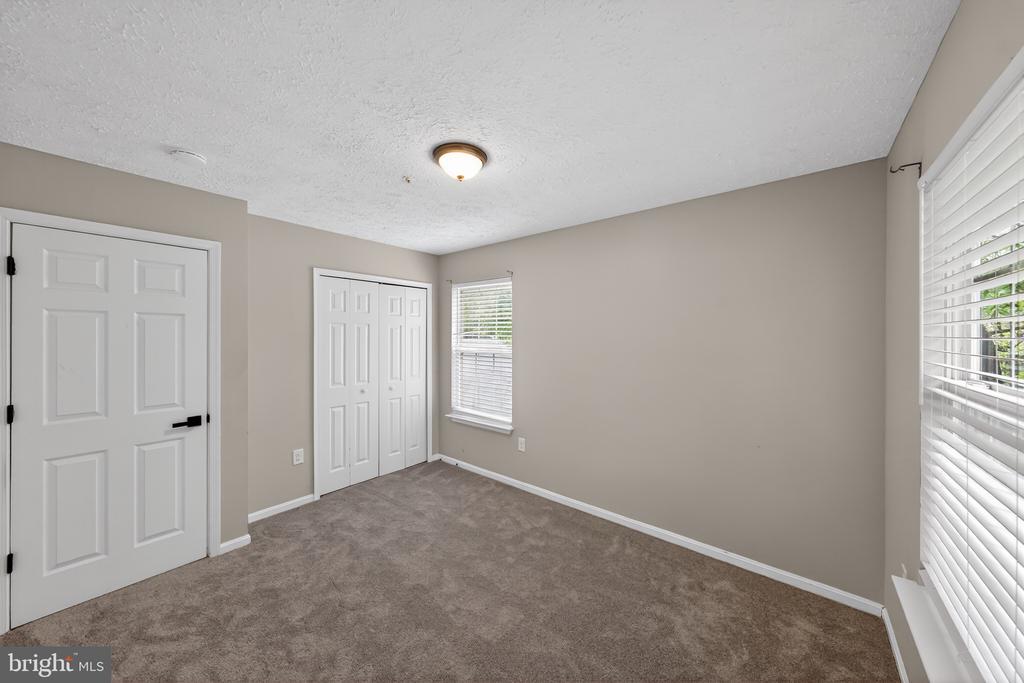 5300 HALIBUT PLACE