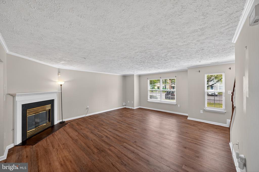 5300 HALIBUT PLACE