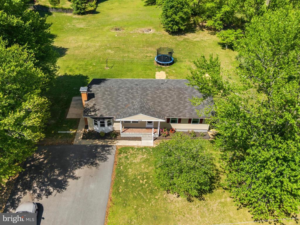 12712 GROSSTOWN ROAD