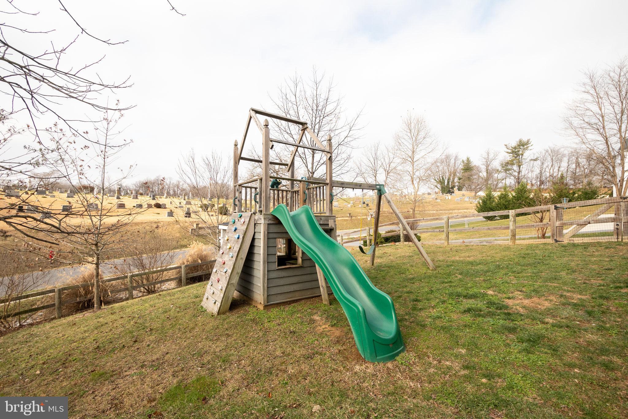 600 GUM SPRING RD