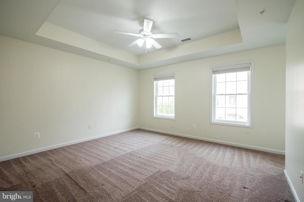 600 GUM SPRING RD